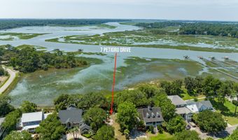 7 Petigru Dr, Beaufort, SC 29902
