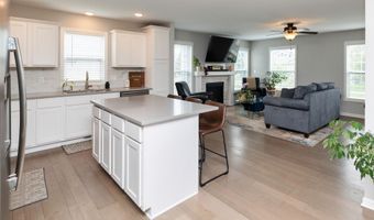 2612 SW 18th St, Ankeny, IA 50023