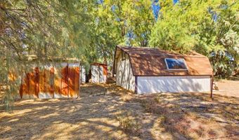 2722 N Saddleback Dr, Amargosa Valley, NV 89020