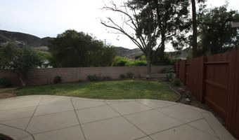 30484 Passageway Pl, Agoura Hills, CA 91301