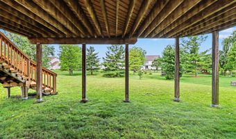 1044 Bicentennial Pkwy, Ann Arbor, MI 48108
