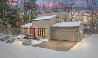 2050 Chalmers Dr, Ann Arbor, MI 48104