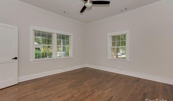 3039 N Alexander St, Charlotte, NC 28205