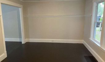 30 Patterson St, Augusta, ME 04330