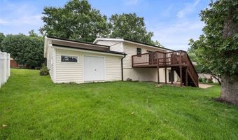 628 Hickory Knoll Ct, Ballwin, MO 63021