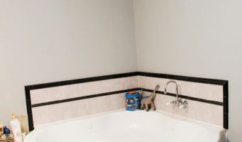 32 Hermanson St, Berlin, NH 03570