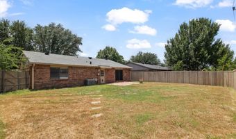 5529 Gates Dr, The Colony, TX 75056