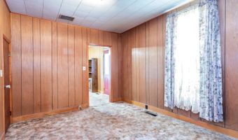 12 Alvina St, Batesville, IN 47006