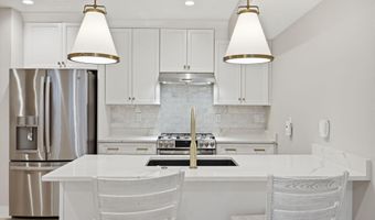 5305 CONNECTICUT Ave NW 2, Washington, DC 20015