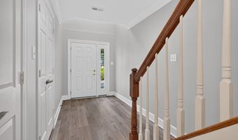 3352 5TH St S, Arlington, VA 22204