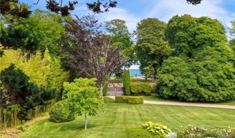 701 Bellevue Ave, Newport, RI 02840
