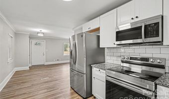 2728 Arnold Dr, Charlotte, NC 28205