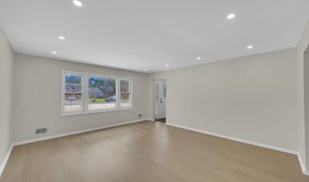 458 Woodhaven Blvd SE, Bayville, NJ 08721