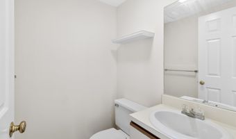 432 South St C6, Bennington, VT 05201