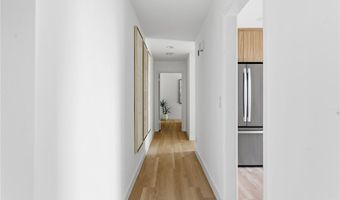 10820 Holman Ave 204, Los Angeles, CA 90024