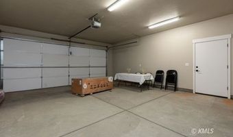 1140 S Independence Way, Big Water, UT 84741