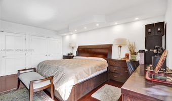 19355 Turnberry Way 26E, Aventura, FL 33180