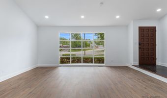 522 N Castle Rd, Addison, IL 60101