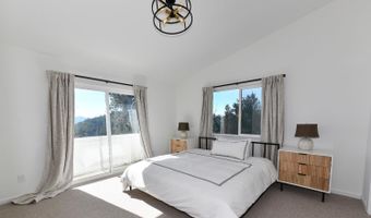 540 Edgemont Ln, Angwin, CA 94508