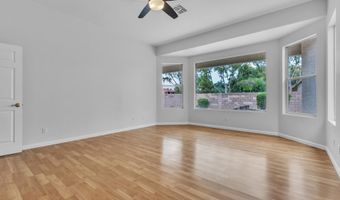 790 W CHERRYWOOD Dr, Chandler, AZ 85248
