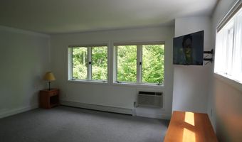 169 Willows Hill Dr #6, Cambridge, VT 05464