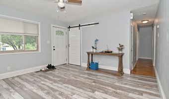 615 W Stop 11 Rd, Indianapolis, IN 46217