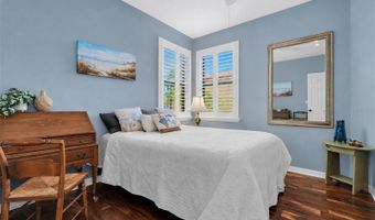 335 SENECA FALLS Dr, Apollo Beach, FL 33572