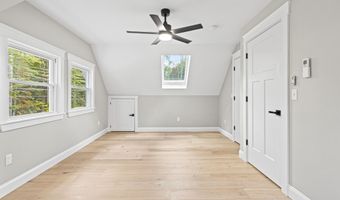 26 Binford Rd, Standish, ME 04084