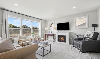 5918 Farmview Dr, Allendale, MI 49401