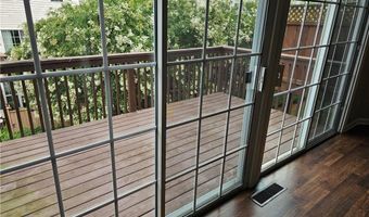 1021 Thornborough Dr, Alpharetta, GA 30004