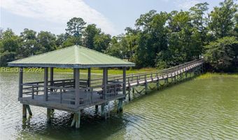 37 Kings Cross Ct, Beaufort, SC 29902