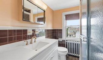 315 Allen Ave, Allenhurst, NJ 07711