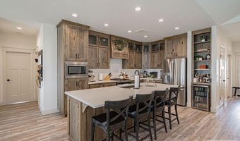 1814 47th St, Ammon, ID 83406