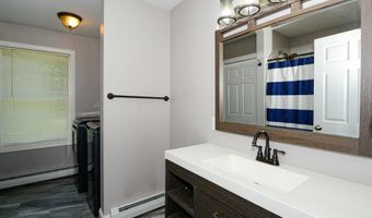 50 Braman St, Auburn, ME 04210