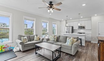 2410 STELLA Pl 2, Alexandria, VA 22303
