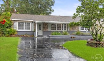 2206 N Fernwood Dr, Savannah, GA 31404