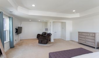 41 Gina Dr, Allentown, NJ 08501