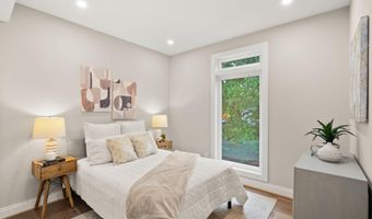 5709 5TH St S, Arlington, VA 22204