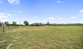 7243 Veal Station Rd, Weatherford, TX 76085