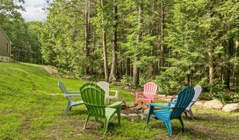 125 Deer Ridge Dr, Barrington, NH 03825