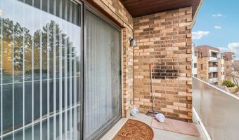 3300 N Carriageway Dr 309, Arlington Heights, IL 60004