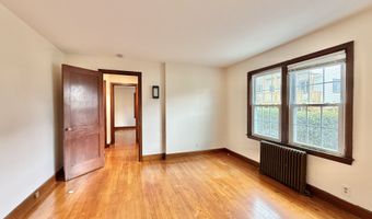 820 Brewster St 1, Bridgeport, CT 06605