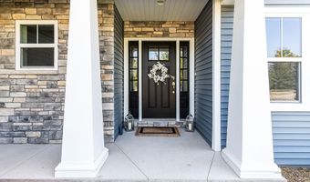 W5757 JOCHMANN Drive, Appleton, WI 54915