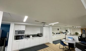 249 Western Ave, Augusta, ME 04330