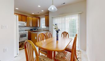 18 Delray Ln, Absecon, NJ 08201