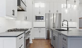 3076 Avilla Manor Trl, Alexander, AR 72002