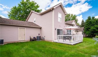 6809 Meadow Ln, Middleburg Heights, OH 44130