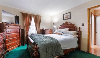 6628 Bateman Ln, Athens, OH 45701