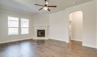 225 Palmerston Dr, Aledo, TX 76008