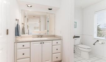 2 Stevenson Way, Narragansett, RI 02882